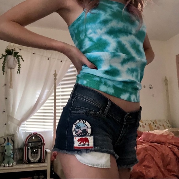 Patch Shorts - Picture 3 of 5